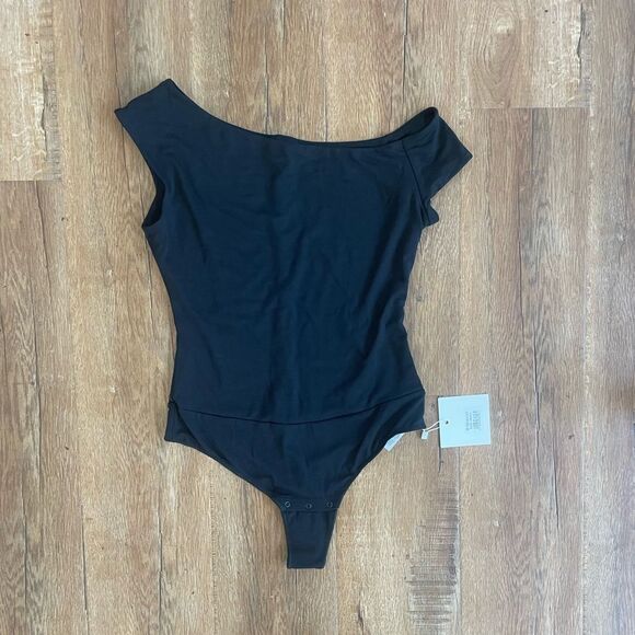 NWT Undress Code Revolve Virgo Bodysuit Black Size Small - Picture 3 of 6